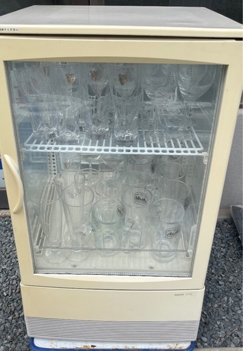 4面ガラス冷蔵ショーケース