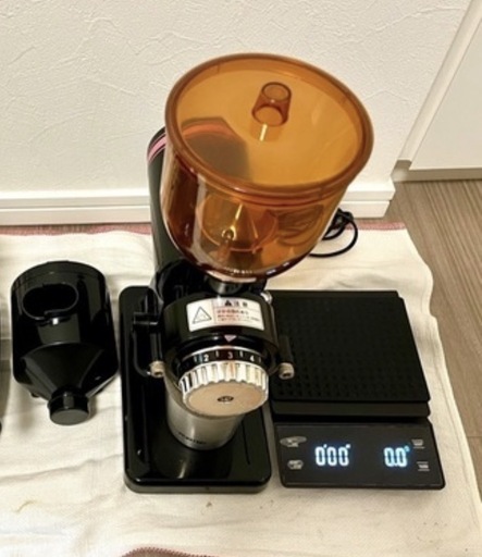 15日まで。コーヒーミル、カリタサーバー、計量器