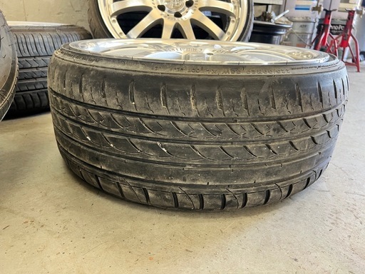 値下げ カールソン 1/11 20インチ 8.5J/9.5J +40 PCD114.3