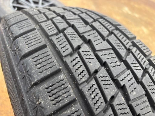 235/65R18 8部山 GOOD YEAR ICENAVI SUV アルミ付
