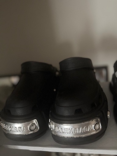 BALENCIAGA × クロックス
