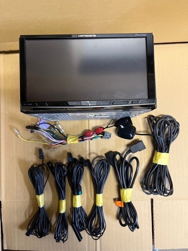 カーナビcarrozzeria AVIC-ZH0009