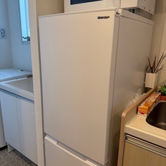 シャープ冷蔵庫の画像
