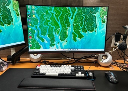 ゲーミングPCセット販売　定型文返信しません