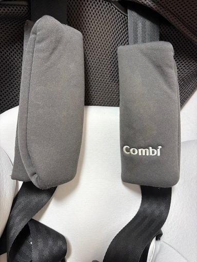 コンビ　クルムーヴスマート　ISOFIX チャイルドシート