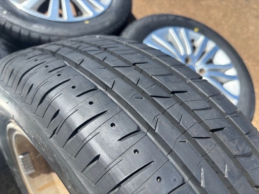 195/60R16 2023年度 残溝9.5部山以上 ブリヂストン アルミ付