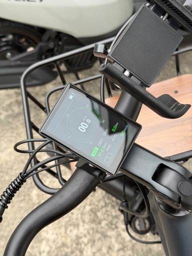 ADO Air 28 Pro 電動アシスト自転車／純正フロントバスケット付き