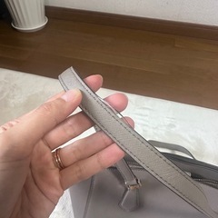 【TORY BURCH・定価約5万円】グレージュ トートバッグの画像