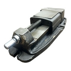 ①津田駒 マシンバイス TSUDAKOMA 口巾175mm 最大開口135mm 機械バイス ツダコマ フライス盤 工作機械 大型 41kg 中古品 ジモティ姫路の画像