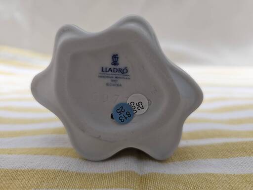 リユースのサカイ浦和店【I237】ﾘﾔﾄﾞﾛ　我が家のﾌﾟﾘﾝｾｽ