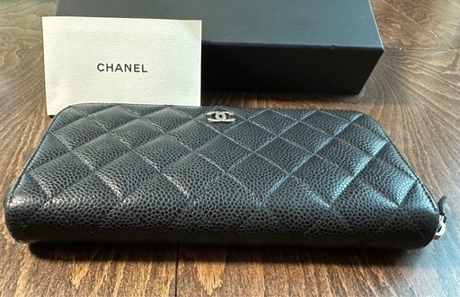 CHANEL キルティング長財布