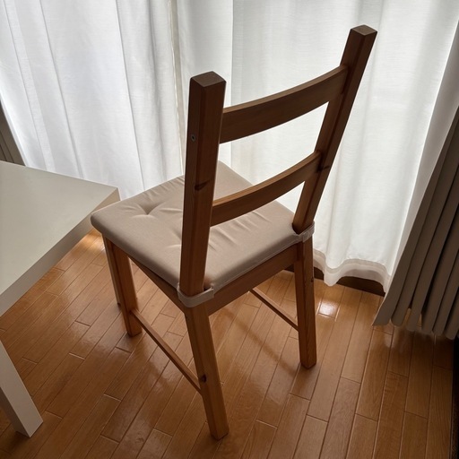 【決まりました】ダイニングテーブル・チェア4脚 IKEA