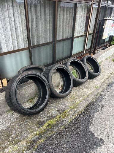 245 35    19タイヤ　