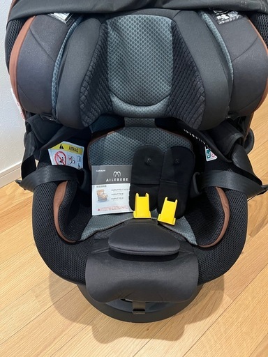 【状態良好】【AILEBEBE】エールベベ クルットR グランス ISOFIX