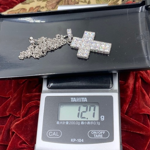 K18WG ダイヤクロスネックレス　5.87ct 12.7g 約50cm