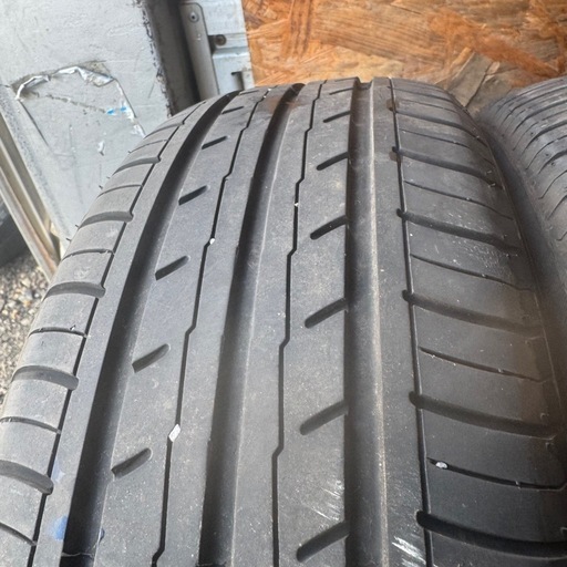 バリ山　YOKOHAMA ヨコハマ　BluEarth-Es ES32 185/60R15 夏タイヤ　2025年製　15インチ