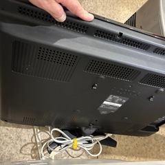 SHARP製AQUOS液晶テレビ32型の画像