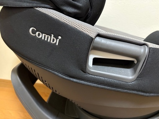 combi チャイルドシート ISOFIX対応 回転式