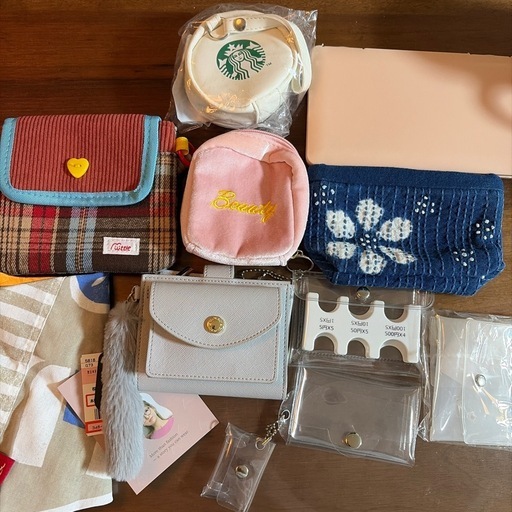 しまむら　シーイン　スタバ　ダイソー　ラティス　カルディ☆お財布、ポーチ セット