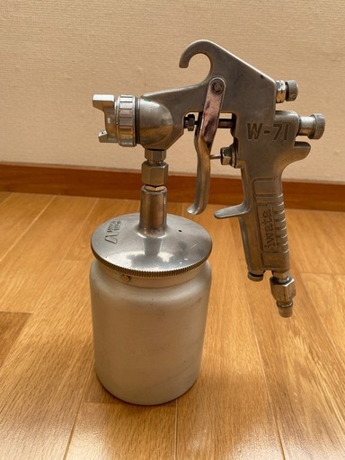 アネスト岩田 スプレーガン W-71 吸い上げ式 iwata