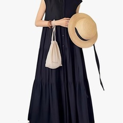 【新品未使用】ワンピース レディース マキシ丈 ロングワンピース 黒 無地 フリーサイズ　夏 体型カバー 着痩せ の画像