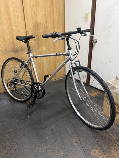 中古車　クロスバイク　Fit's　6段変速　700C　Vブレーキ　美品