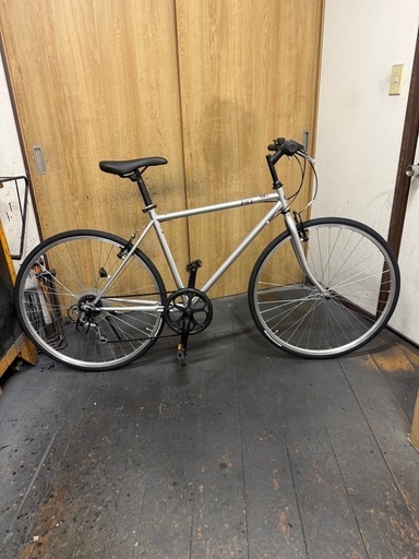 中古車　クロスバイク　Fit's　6段変速　700C　Vブレーキ　美品