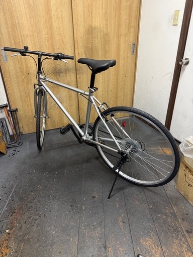 中古車　クロスバイク　Fit's　6段変速　700C　Vブレーキ　美品