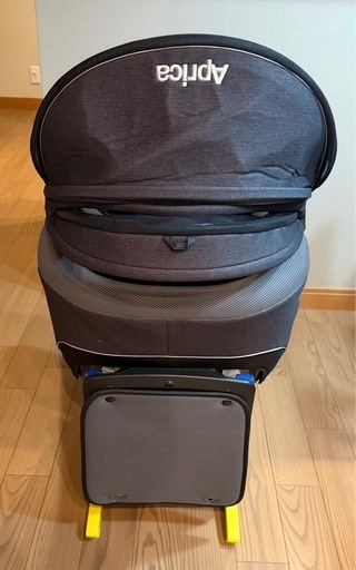 取引中【美品】アップリカ クルリラ プレミアム（ISOFIX・シートベルト両用）