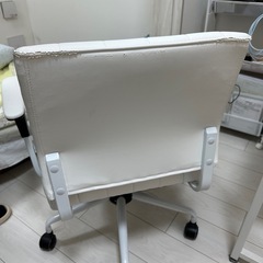 回転椅子の画像