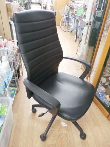 ➁オフィスチェア ニトリ 幅64×奥行64×高さ102cm 座面高:約42～49cm OC104 PVC ブラック 西岡店
