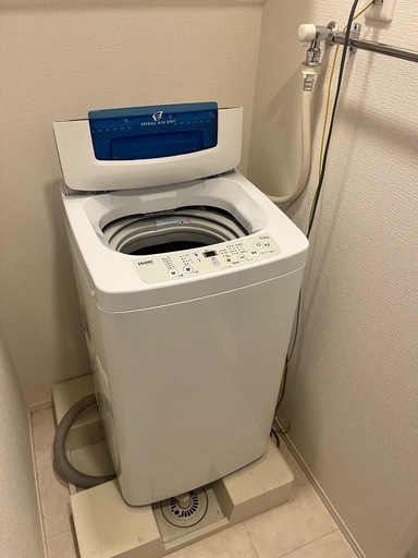 ジモティ来店特価!!　洗濯機　ハイアール　JW-U45EA　2022　　J-11258 ハイアール JW-U45A-W [ホワイト] 価格比較 - 価格.com