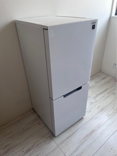 【美品】SHARP 冷蔵庫 152L 2022年製 高年式 SJ-GD15H-W