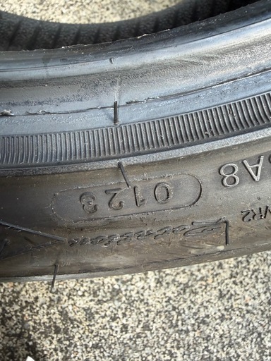 ⭐︎タイヤ4本12000円⭐︎245/40R18　
