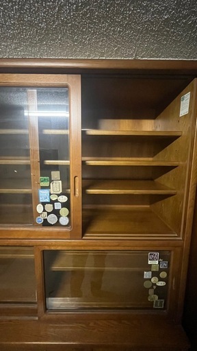 カリモク?の棚