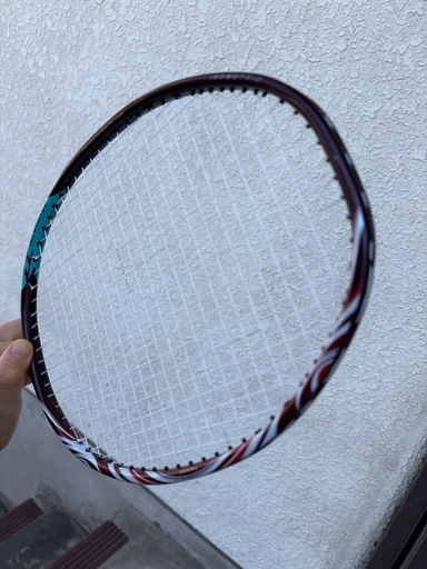 YONEX アストロクス 1000zz 4uG6