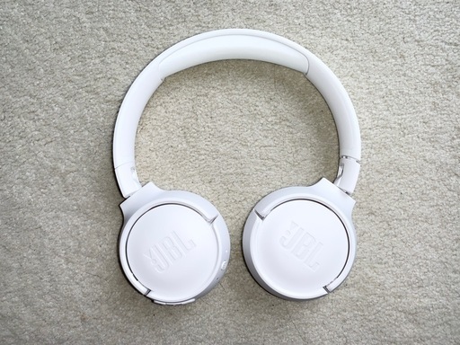 【美品】JBL TUNE 500BT ワイヤレスヘッドホン ホワイト