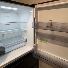 【2024年5月購入】TOSHIBA冷蔵庫　GR-V33SC 冷凍サイクル保証期間残3年有の画像