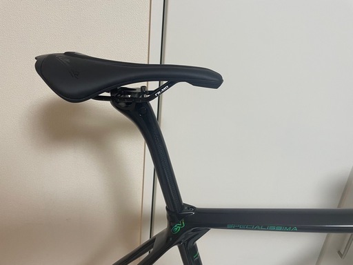 美品ビアンキ BIANCHI スペシャリッシマ 2022年モデル　53サイズ