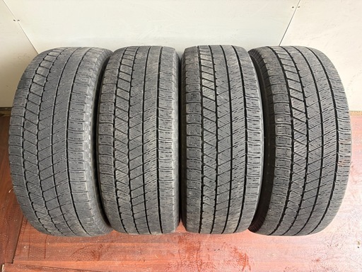 215/55/17冬VRX3