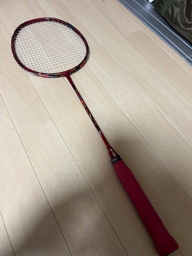 バドミントンラケット　修理品