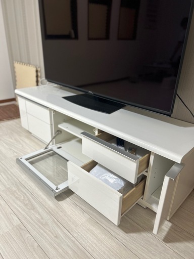 テレビ台