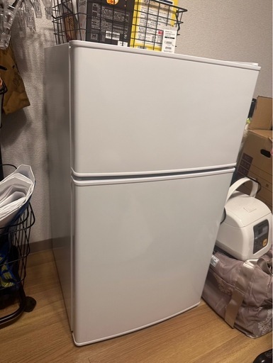 冷蔵庫 85L   ほぼ新品