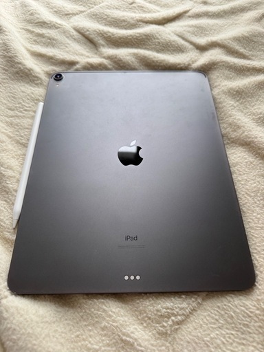 iPad Pro 12.9インチ　第3世代　美品　Apple pencil付属
