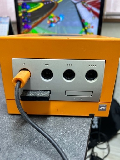 美品✨「ニンテンドー ゲームキューブ（オレンジ）」