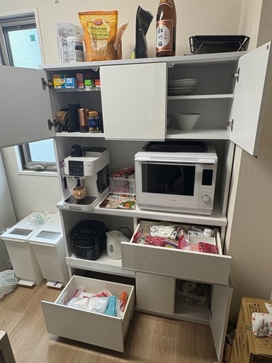 食器棚　