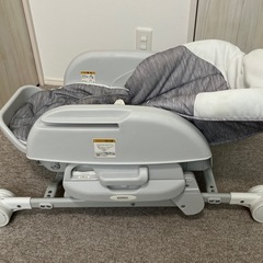 カトージ スイングハイローチェアの画像