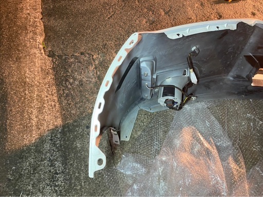 E52エルグランド ハイウェイスター リップスポイラー付き