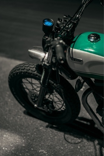 早い者勝ち　tw200 スクランブラー　ロンスイ