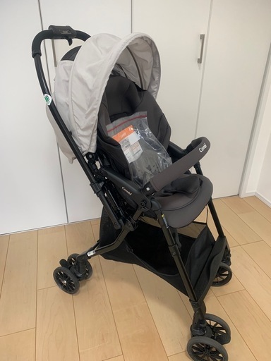コンビ　ベビーカー　スゴカルエッグショック　中古
　